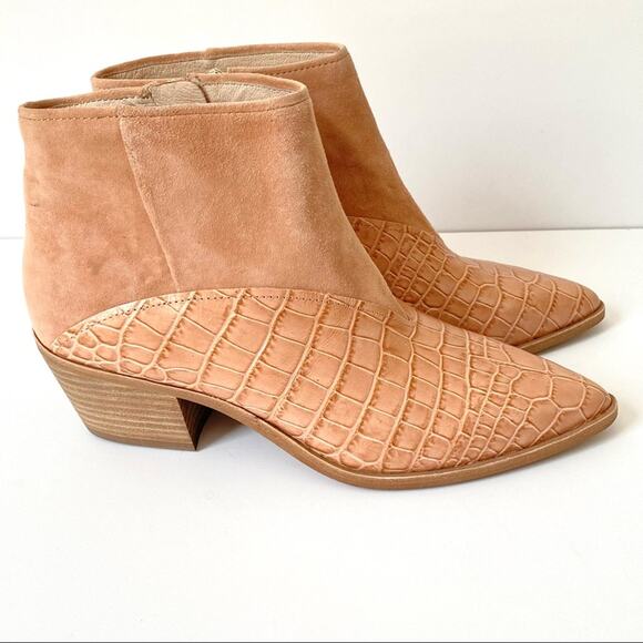 Louise Et Cie Vada Demure Tan/Pink/Nude Suede Leather Ankle Boots size 8.5 - Picture 2 of 12